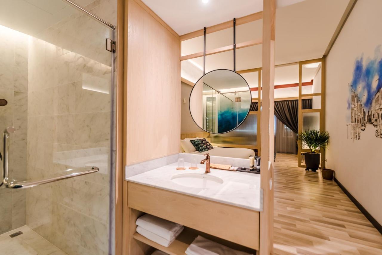 Tien Hotel Georgetown Екстериор снимка